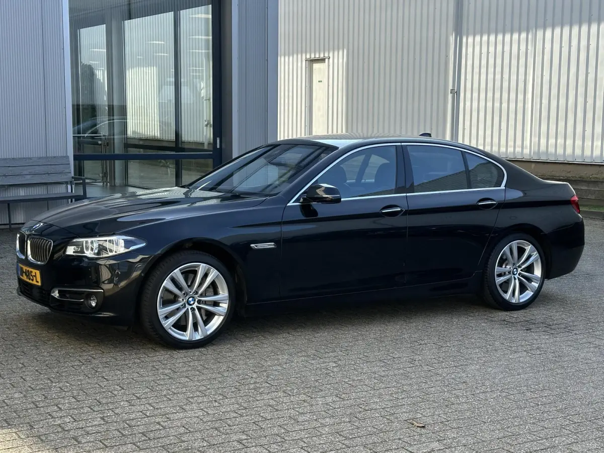 535i Luxury Edition |360° camera|NL-Auto|Stoelverw.|Head-up|Adapt.Cruise|Pano-dak|Navi|Leder|Harman Kardon System