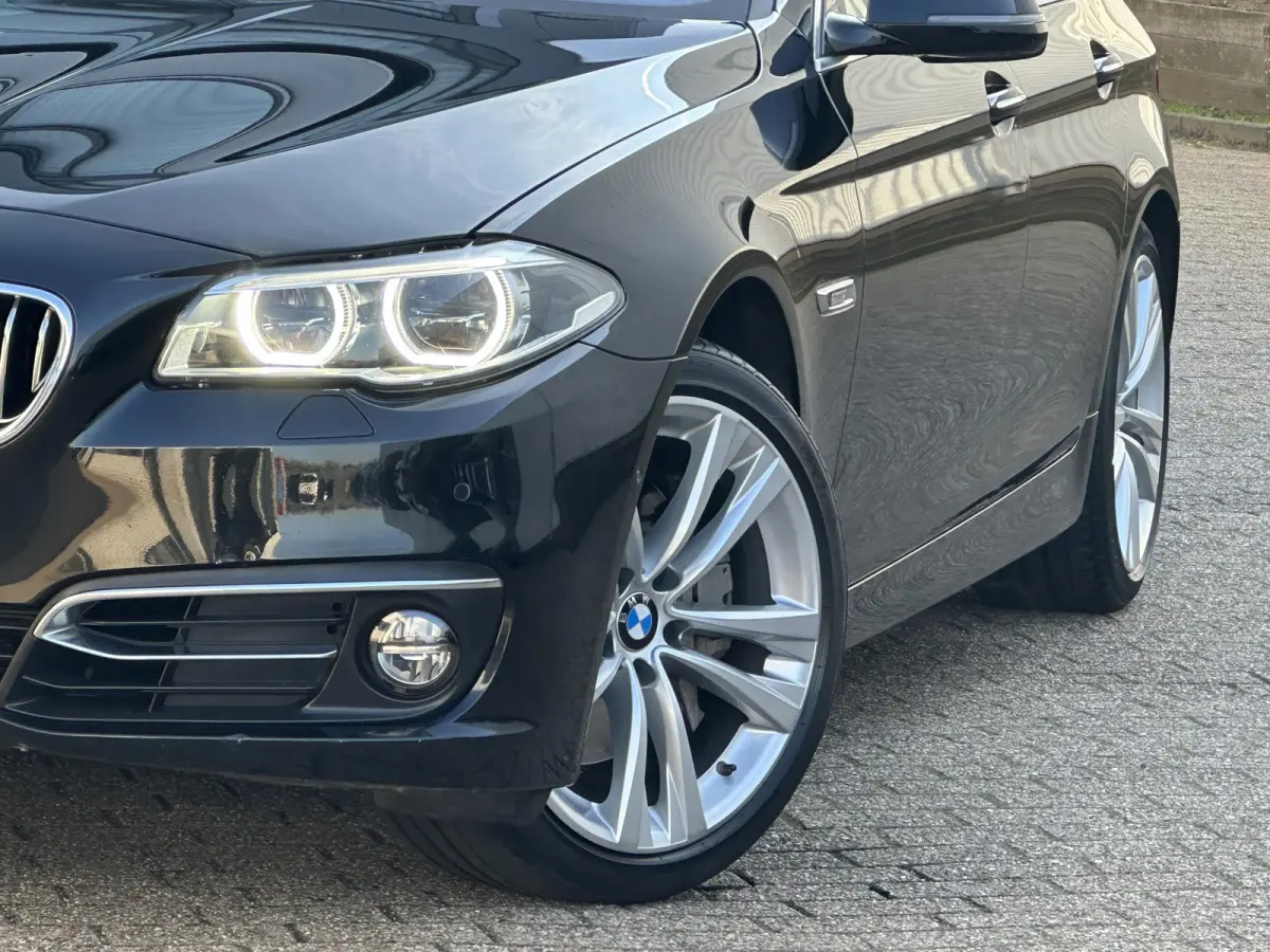 535i Luxury Edition |360° camera|NL-Auto|Stoelverw.|Head-up|Adapt.Cruise|Pano-dak|Navi|Leder|Harman Kardon System