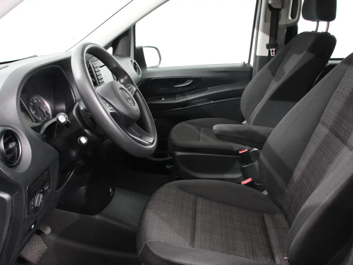 114 CDI Automaat Pro L3 8 persoons PERSONENBUS excl. BTW/ incl. BPM Navigatie Airco Cruise Control