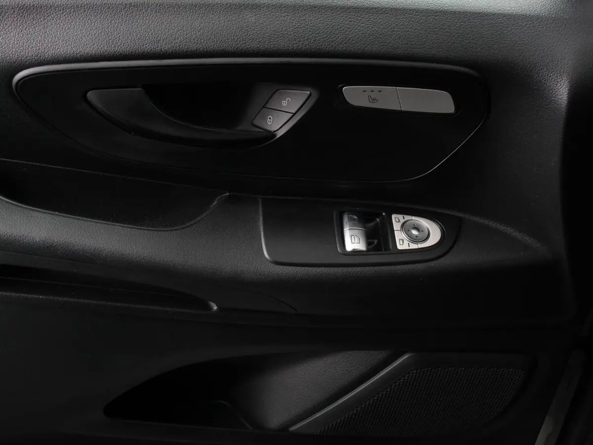 114 CDI Automaat Pro L3 8 persoons PERSONENBUS excl. BTW/ incl. BPM Navigatie Airco Cruise Control