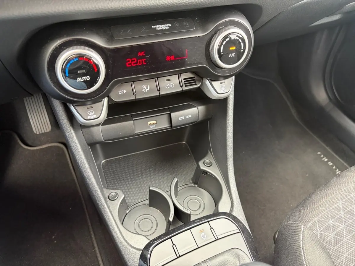 1.0 DPi DynamicPlusLine | *1E EIGENAAR | *LAGE KM-STAND | FABRIEKSGARANTIE | APPLE CARPLAY/ ANDROID AUTO | NAVI | CAMERA | LMV | GETINTE RAMEN | ETC…