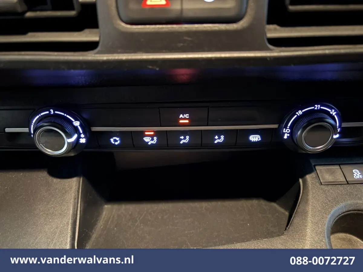 1.5D 102pk L1H1 Euro6 Airco | Trekhaak | Cruisecontol | Parkeersensoren Bluetooth telefoonvoorbereiding