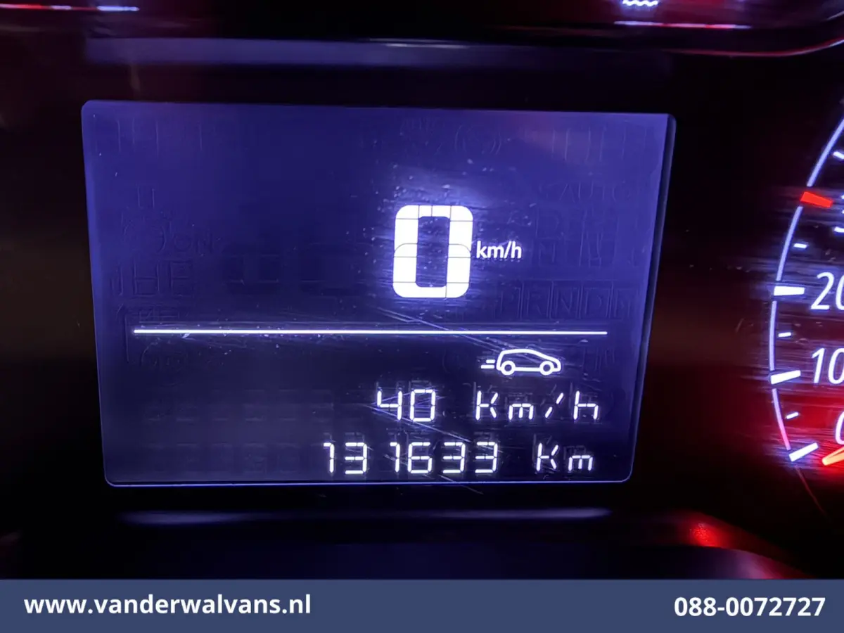 1.5D 102pk L1H1 Euro6 Airco | Trekhaak | Cruisecontol | Parkeersensoren Bluetooth telefoonvoorbereiding