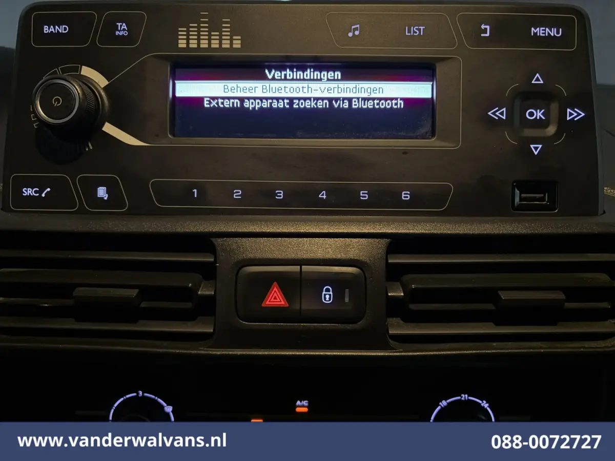 1.5D 102pk L1H1 Euro6 Airco | Trekhaak | Cruisecontol | Parkeersensoren Bluetooth telefoonvoorbereiding