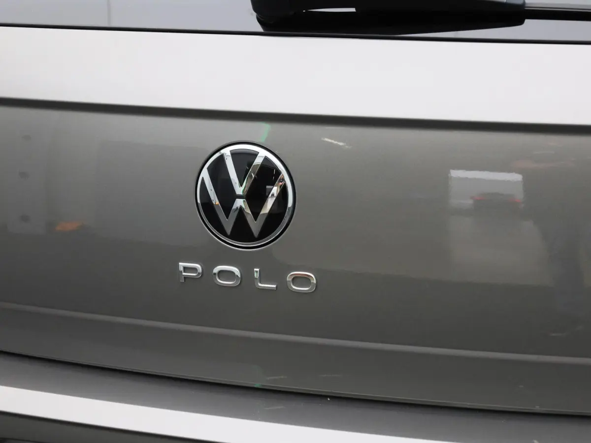1.0 TSI R-Line Edition Volkswagen Polo