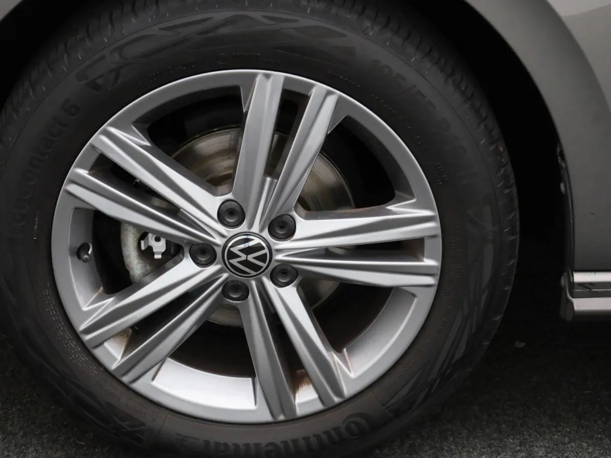 1.0 TSI R-Line Edition Volkswagen Polo