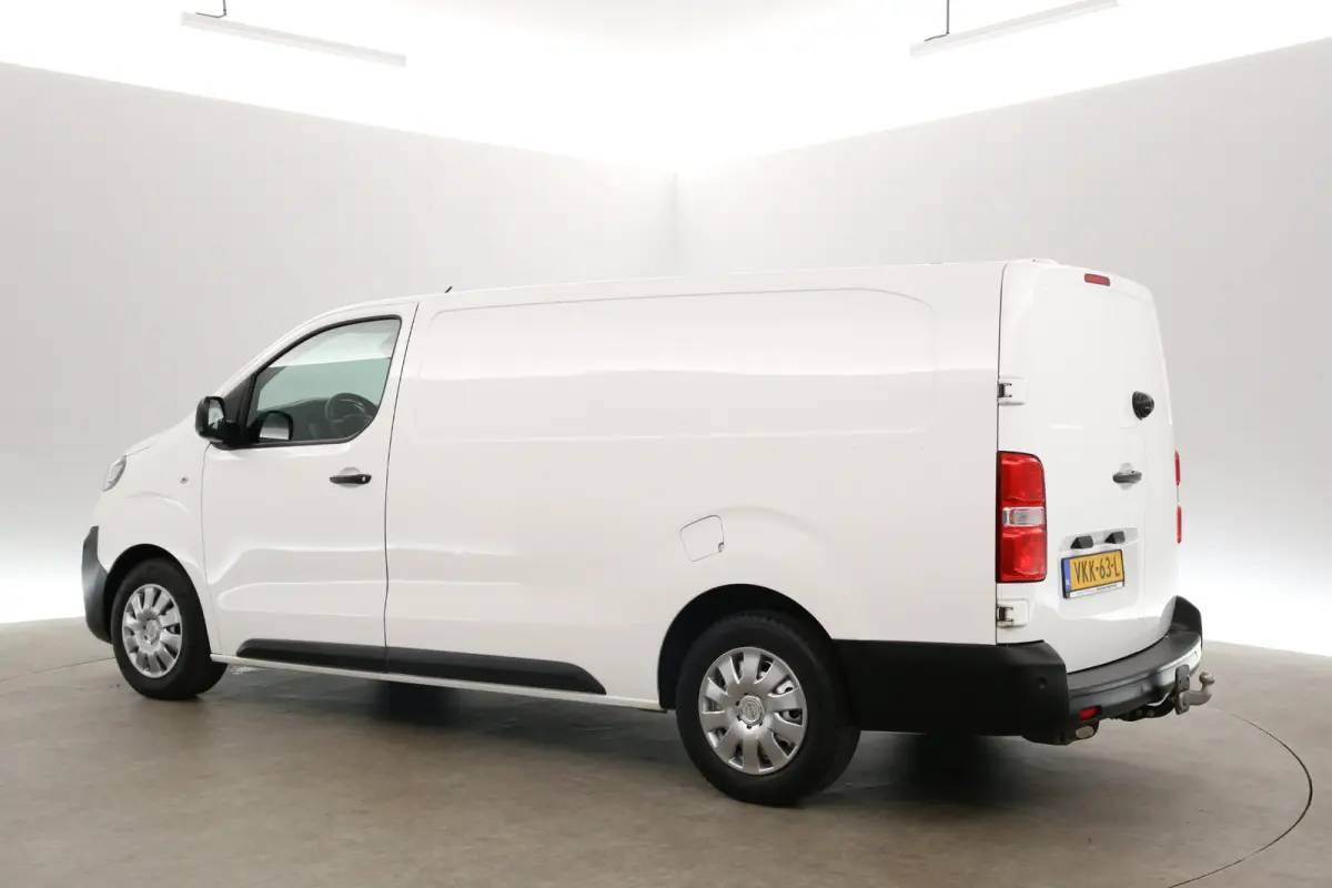 CDTI L3H1 | Airco | Cruise | 3 Zits | Trekhaak | Kasten | Parkeersens.