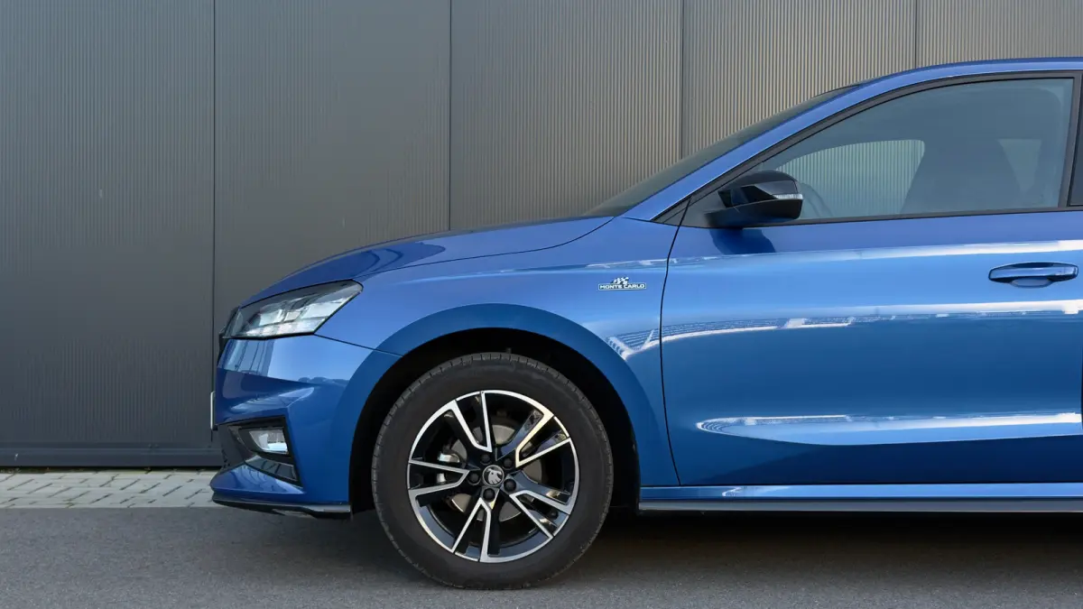 95pk 1.0 TSI Monte Carlo | Cruise Control | Stoelverwarming | Achteruitrijcamera | Carplay | Keyless | 16" |