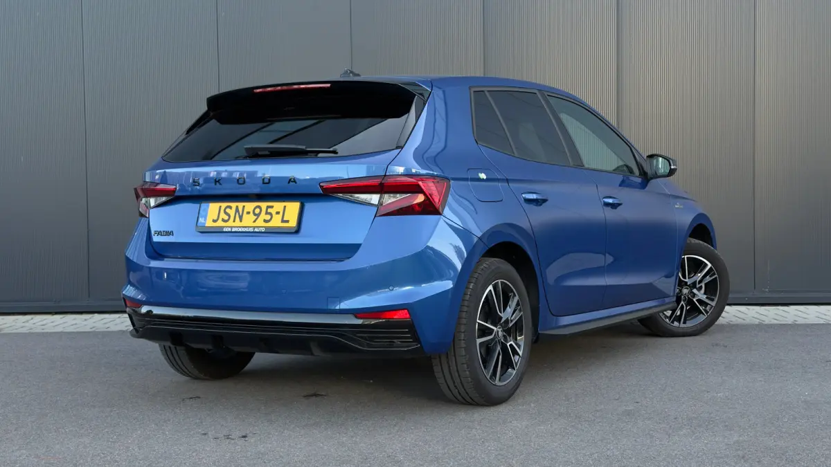 95pk 1.0 TSI Monte Carlo | Cruise Control | Stoelverwarming | Achteruitrijcamera | Carplay | Keyless | 16" |