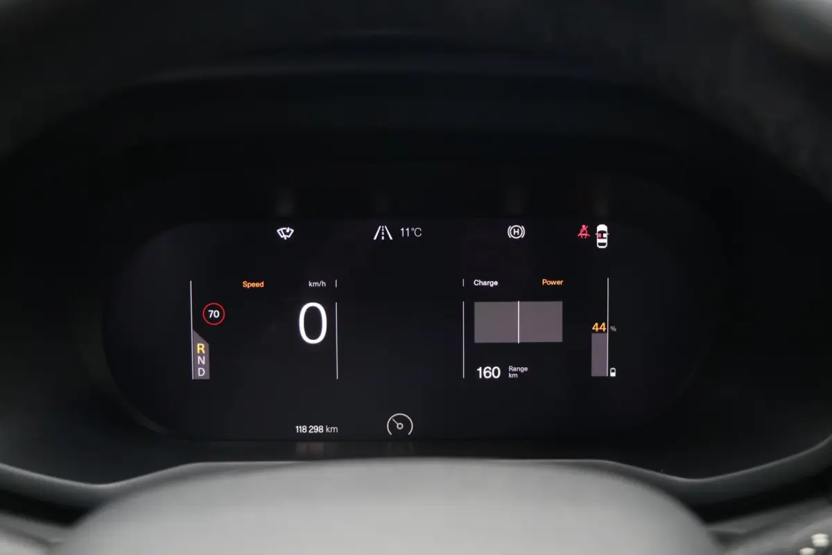 Long Range Dual Motor 78 kWh 409PK AppleCarplay Camera MemoryZetels Thundergrey 118000KM BJ2022