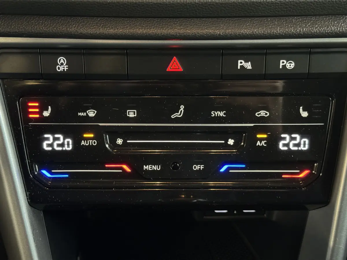 1.5 TSI Life Business Automaat Climate Control Navi Camera Carplay