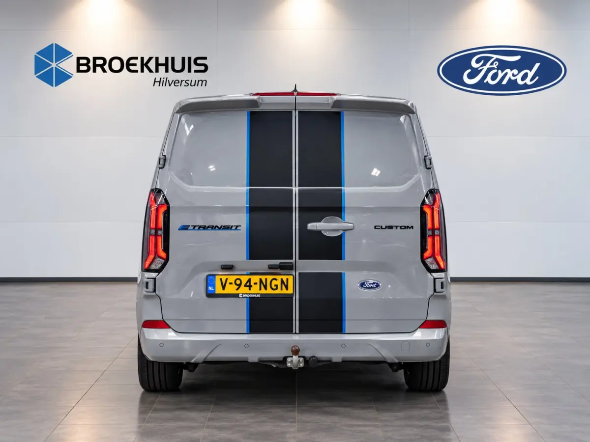 Cust. 340 L2H1 Sport 71 kWh | Elekt. Trekhaak | Adaptive Cruise | Dodehoek Detectie | Stoel / Stuurverwarming