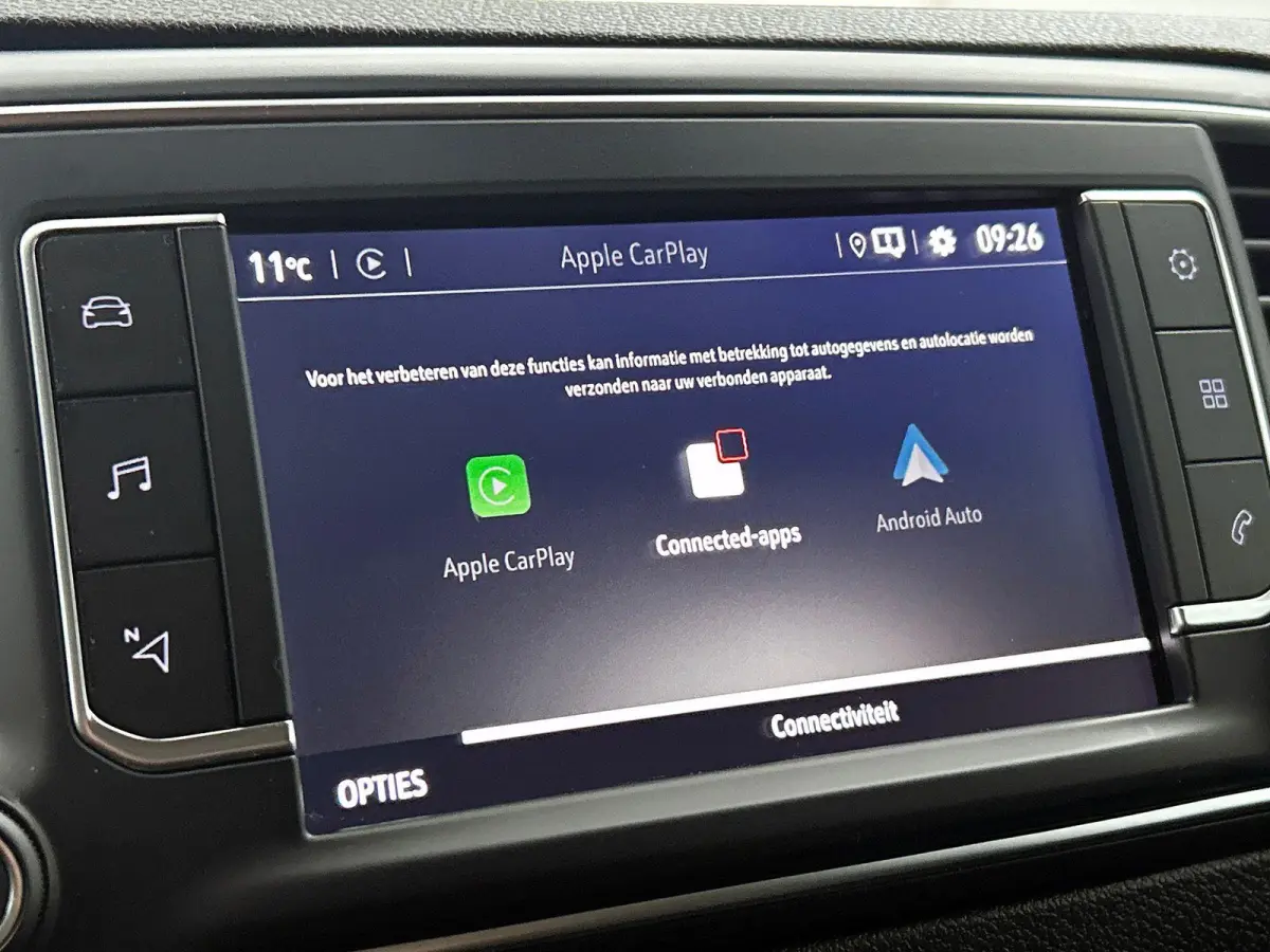 2.0 145pk L3H1 Edition Dubbele Cabine Automaat Airco Navigatie Parkeersensoren Trekhaak Cruise control Apple carplay Android auto