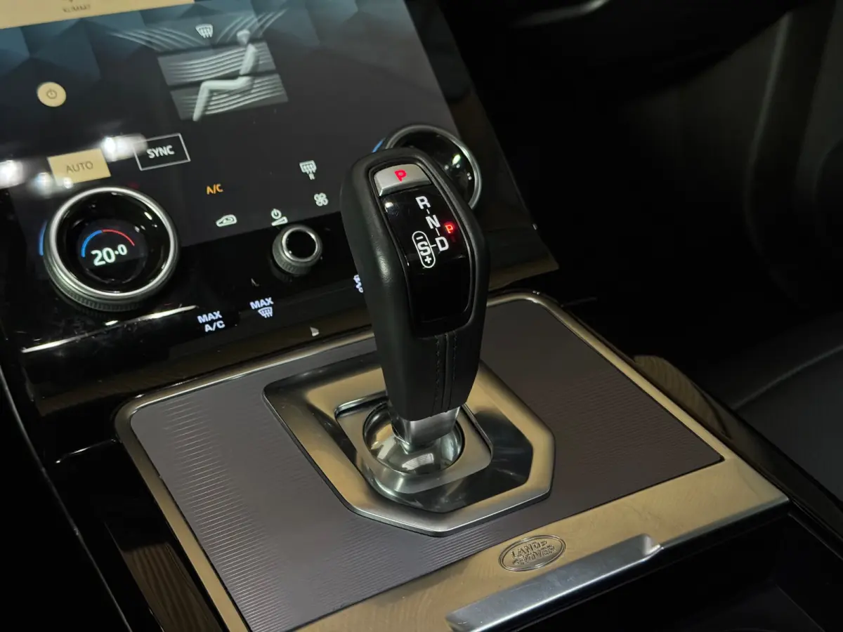 1.5 P300e AWD S 94% SOH|PANO SCHUIF KANTELDAK|CRUISECONTROL|360 CAM|CARPLAY ANDROID|E ZETELS|AMBIENT