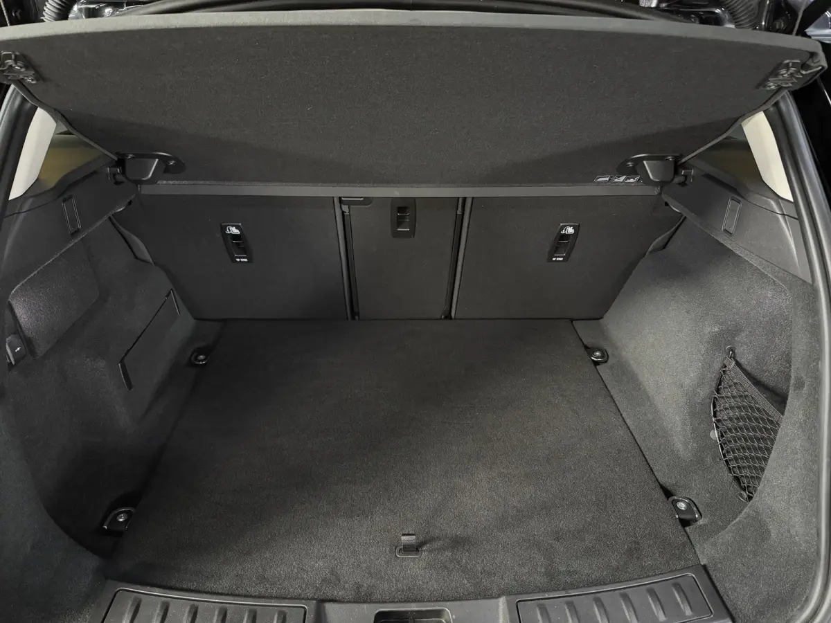 1.5 P300e AWD S 94% SOH|PANO SCHUIF KANTELDAK|CRUISECONTROL|360 CAM|CARPLAY ANDROID|E ZETELS|AMBIENT