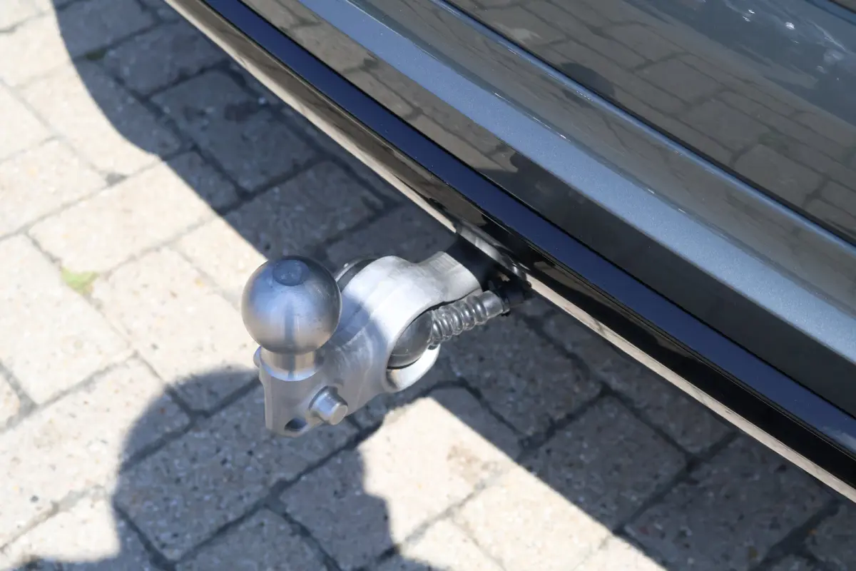 2.0 T6 Plug-in hybrid AWD Ultra Dark | Pano | Luchtvering | Trekhaak | Harman Kardon |