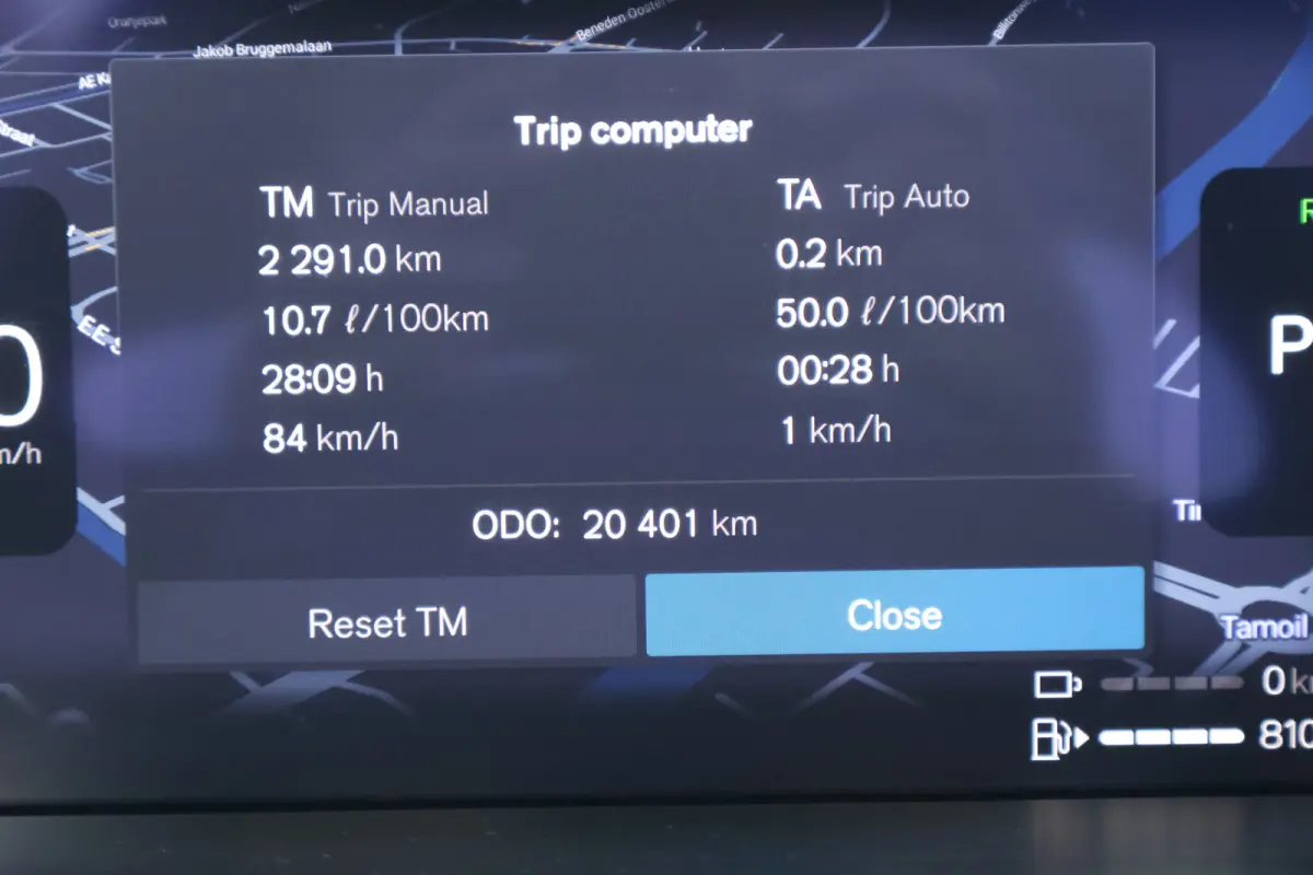 2.0 T6 Plug-in hybrid AWD Ultra Dark | Pano | Luchtvering | Trekhaak | Harman Kardon |