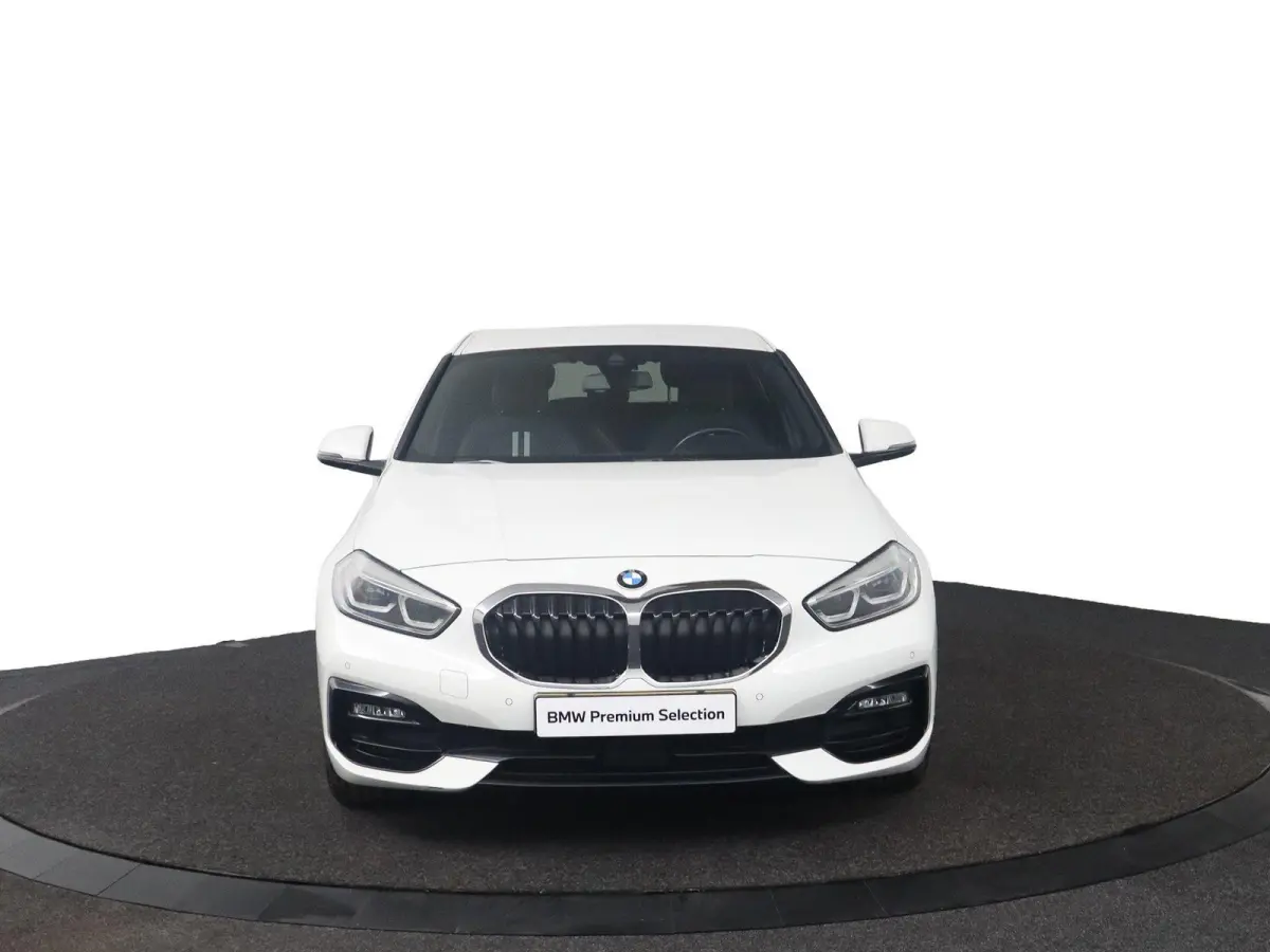 118i Executive Edition HiFi | Sportstoelen | Sport Line | Cruise Control | Executive