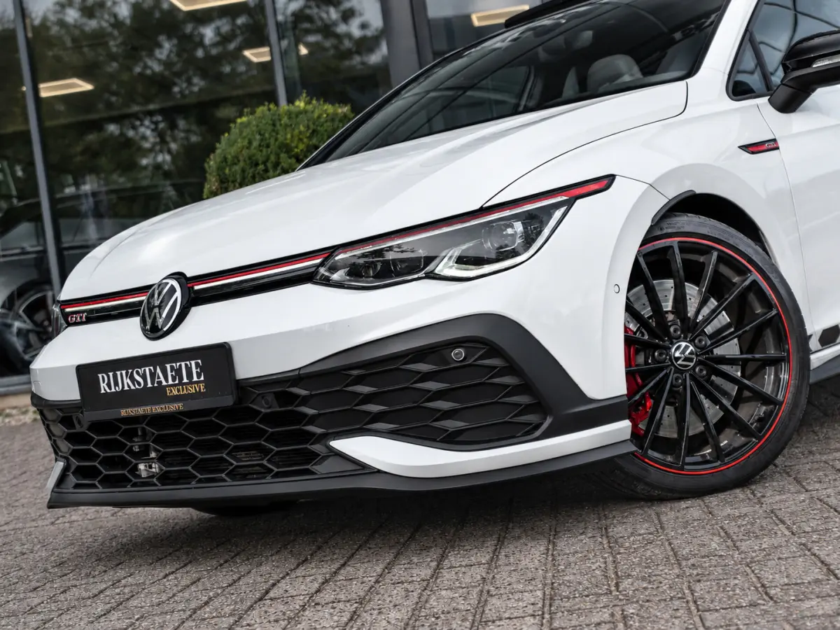 2.0 TSI GTI 45 Jahre|PANO|LEER|HK|AKRAPROVIC