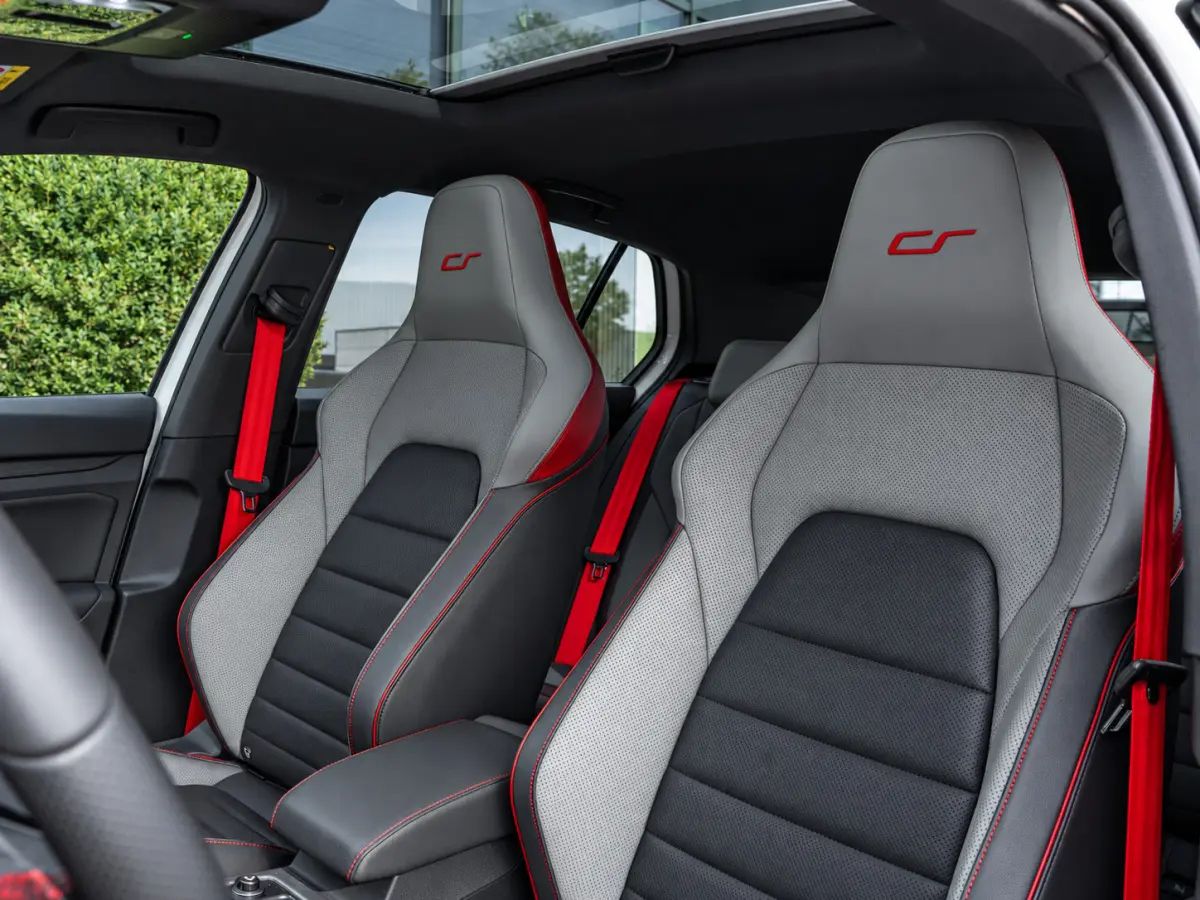 2.0 TSI GTI 45 Jahre|PANO|LEER|HK|AKRAPROVIC