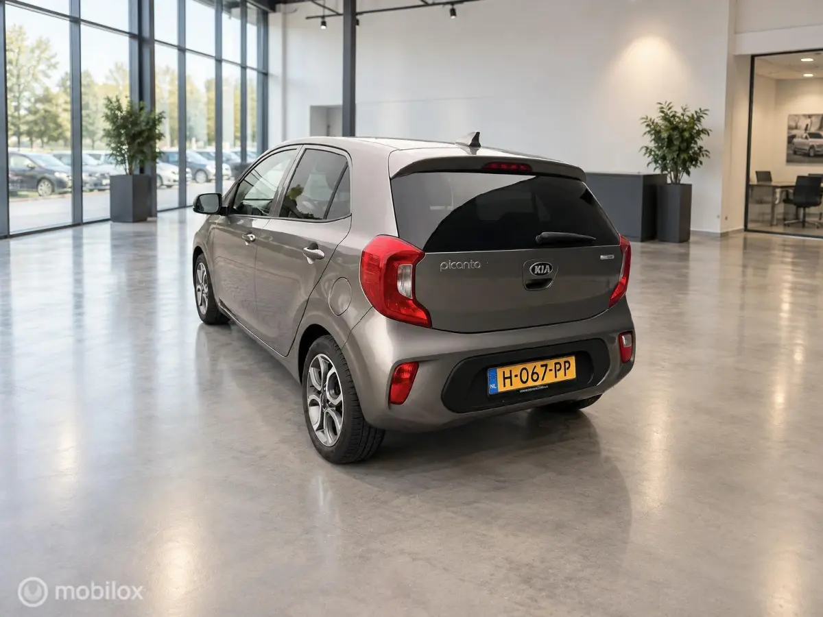 1.0 MPi DynamicPlusLine | Slechts 51.469 KM | CarPlay | Navigatie | Camera | LM Velgen