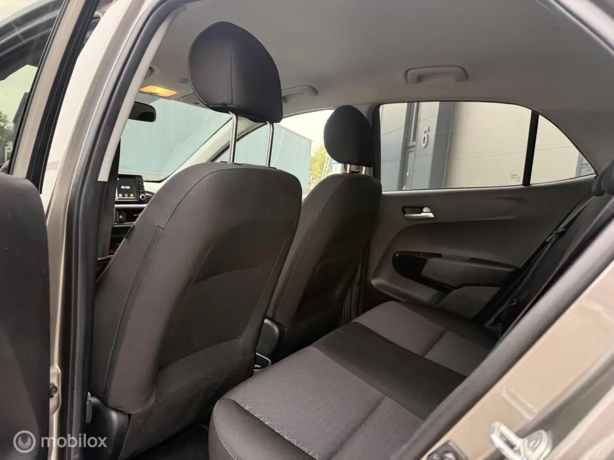 1.0 MPi DynamicPlusLine | Slechts 51.469 KM | CarPlay | Navigatie | Camera | LM Velgen