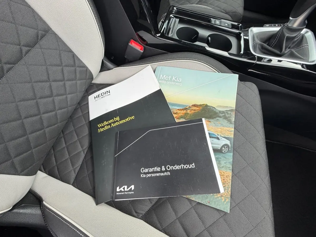 1.0 T-GDi GT-Line Business Edition | *1E EIGENAAR | FABRIEKSGARANTIE | APPLE CARPLAY/ ANDROID AUTO | JBL SOUND | STOF/LEDER | NAVI | CAMERA | LMV | ETC…