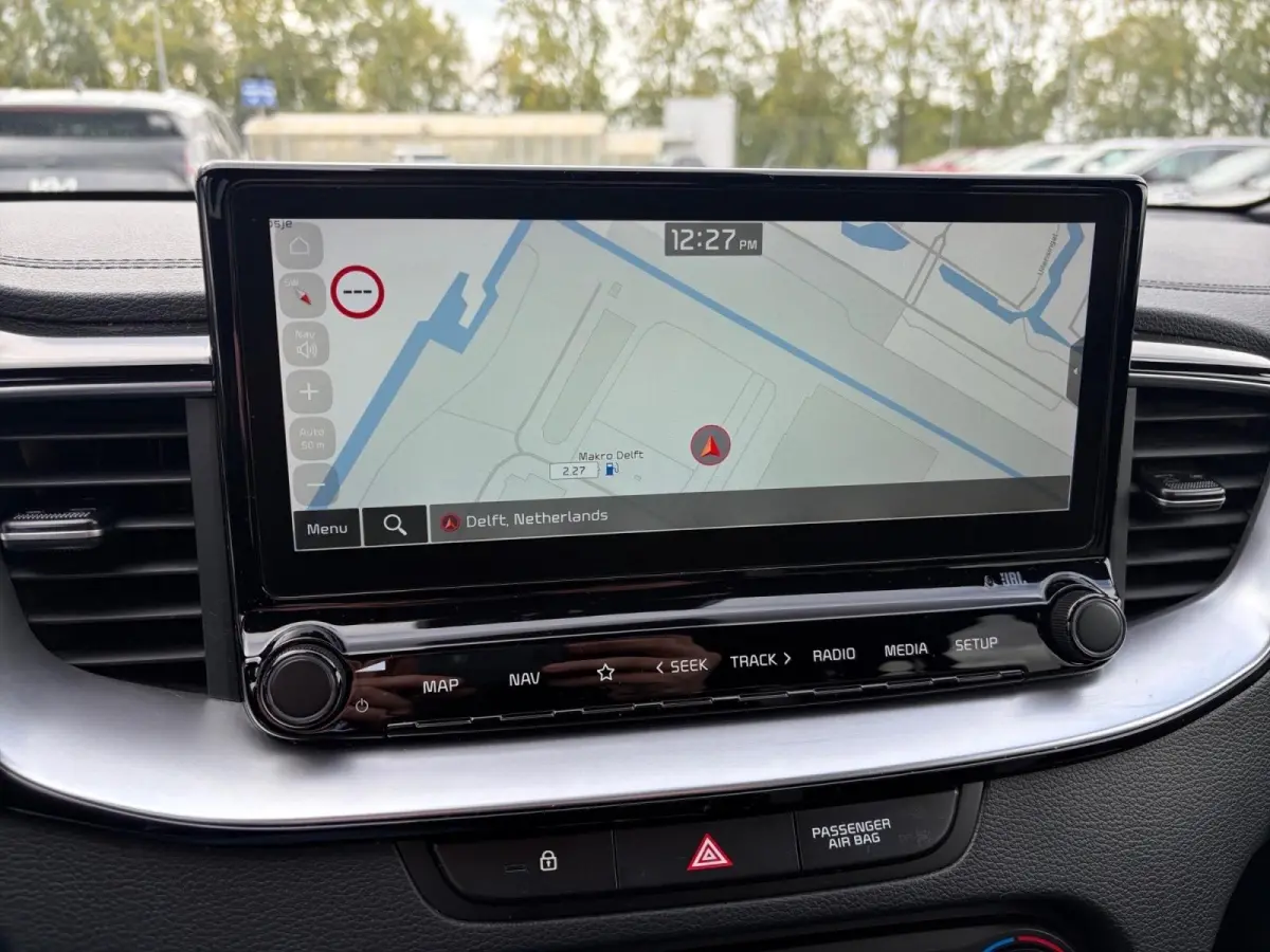 1.0 T-GDi GT-Line Business Edition | *1E EIGENAAR | FABRIEKSGARANTIE | APPLE CARPLAY/ ANDROID AUTO | JBL SOUND | STOF/LEDER | NAVI | CAMERA | LMV | ETC…