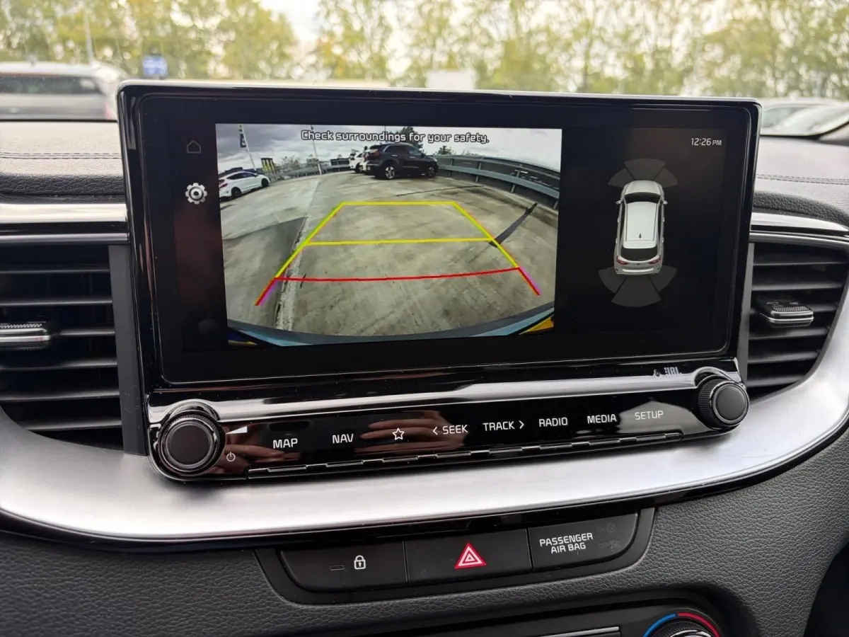 1.0 T-GDi GT-Line Business Edition | *1E EIGENAAR | FABRIEKSGARANTIE | APPLE CARPLAY/ ANDROID AUTO | JBL SOUND | STOF/LEDER | NAVI | CAMERA | LMV | ETC…