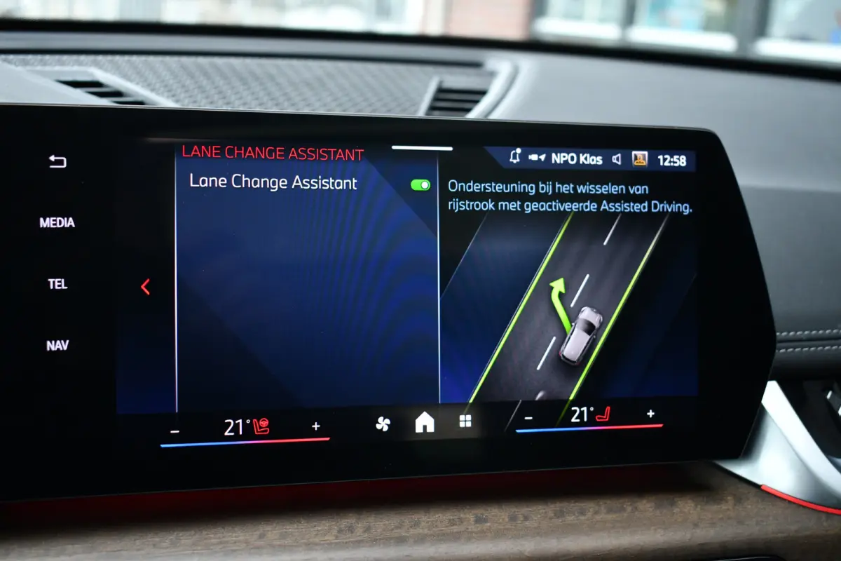xDrive30 M-Sport Pano ACC Trekh E-zetels HUD H/K Massage