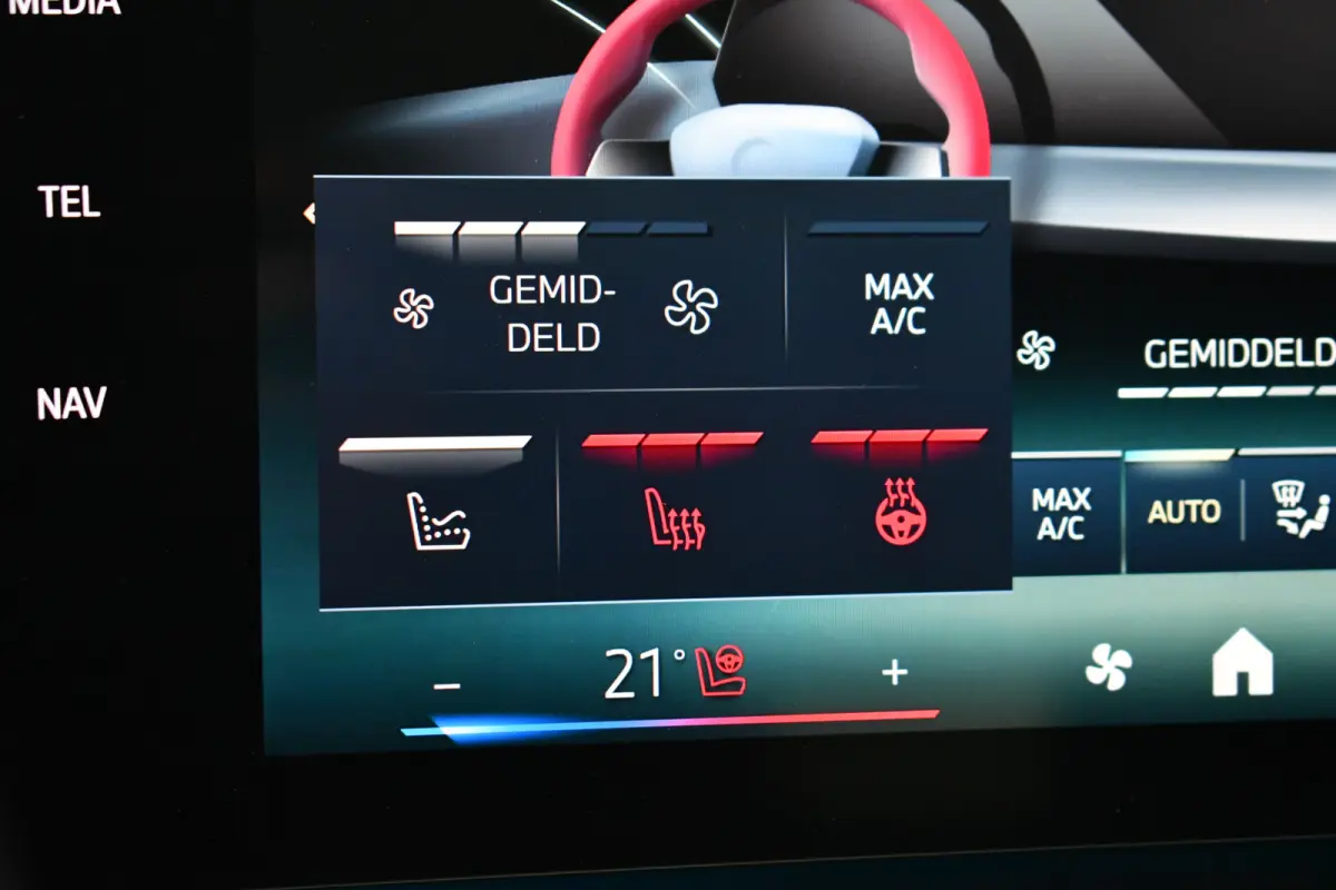 xDrive30 M-Sport Pano ACC Trekh E-zetels HUD H/K Massage