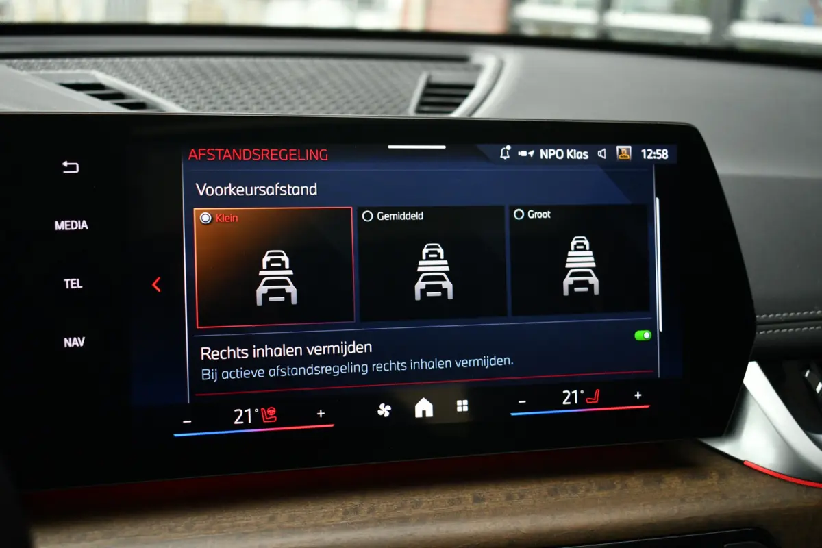 xDrive30 M-Sport Pano ACC Trekh E-zetels HUD H/K Massage