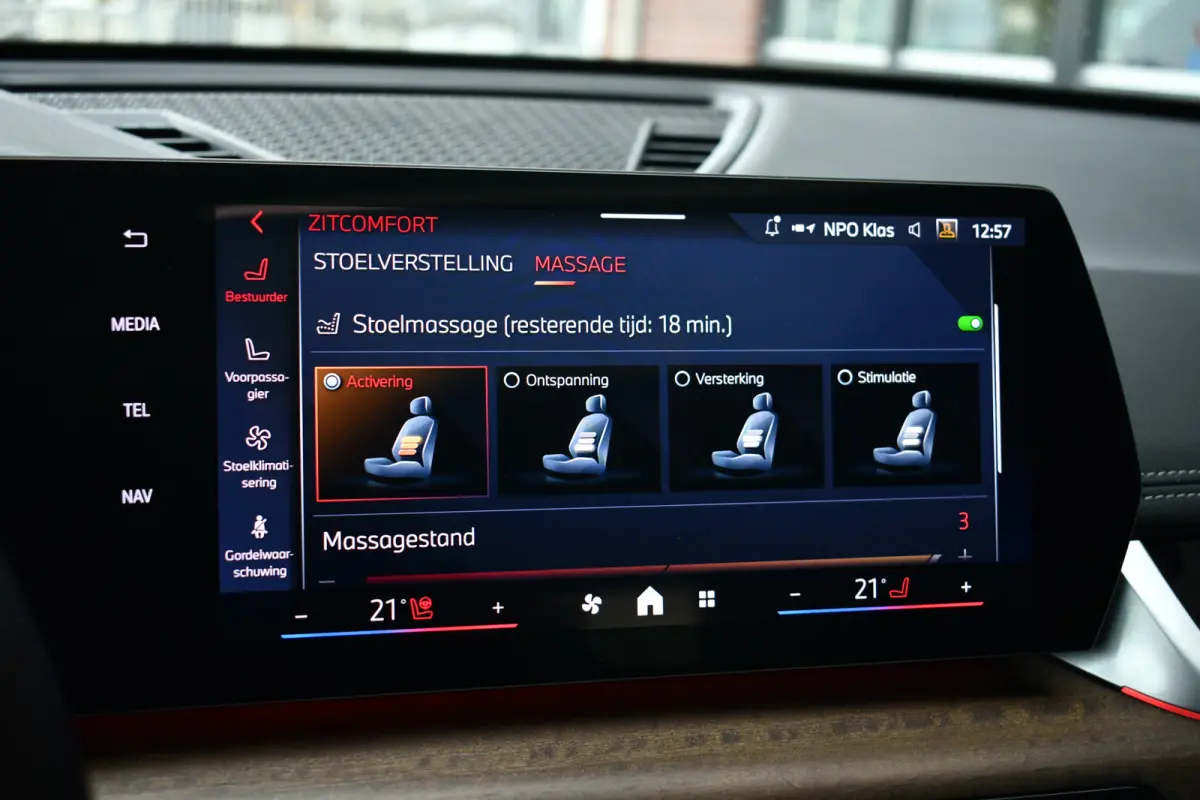 xDrive30 M-Sport Pano ACC Trekh E-zetels HUD H/K Massage
