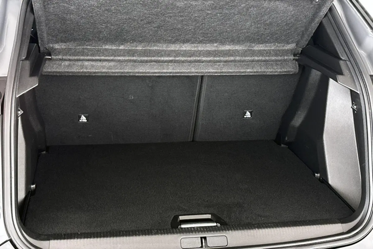 1.2 Hybrid 145 GT Keyless Camera Adaptive Cruise