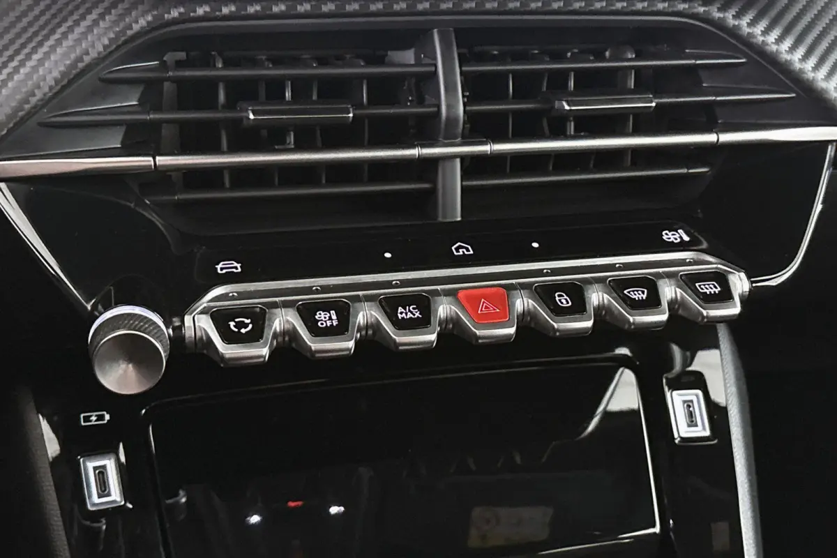 1.2 Hybrid 145 GT Keyless Camera Adaptive Cruise