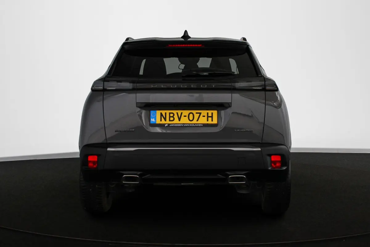 1.2 Hybrid 145 GT Keyless Camera Adaptive Cruise