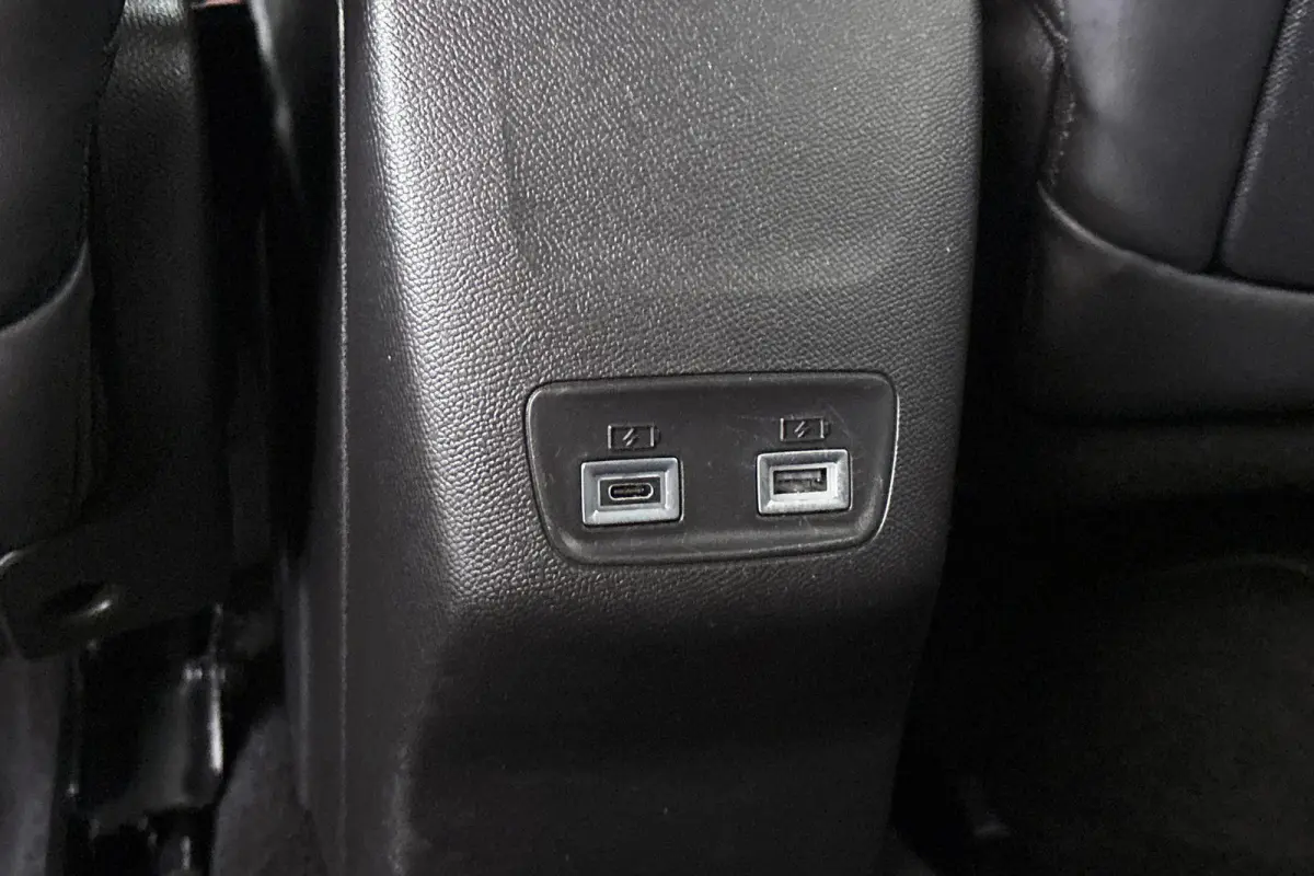 1.2 Hybrid 145 GT Keyless Camera Adaptive Cruise