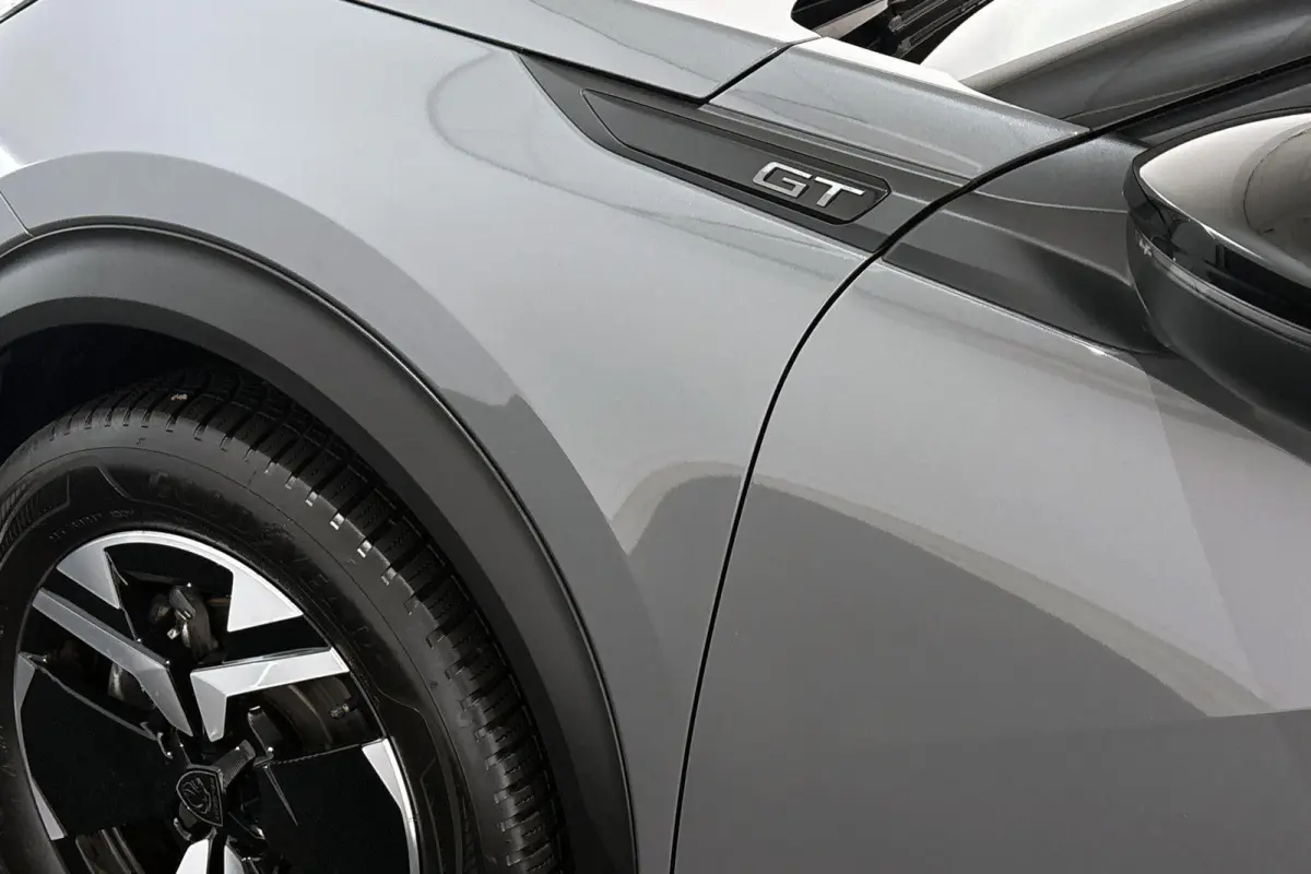 1.2 Hybrid 145 GT Keyless Camera Adaptive Cruise