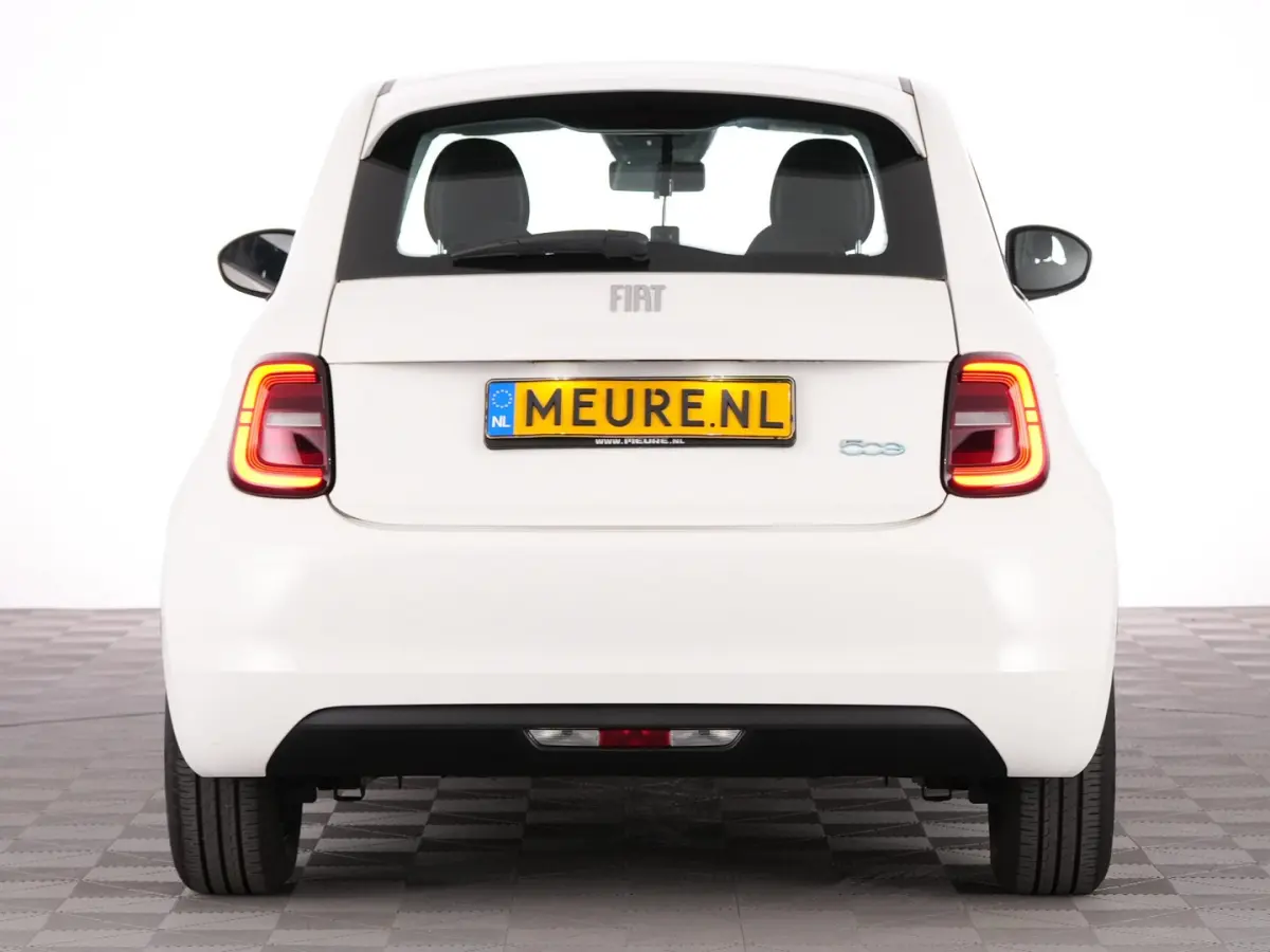 Urban 42 kWh | CARPLAY | AIRCO | SOH: 100% | !