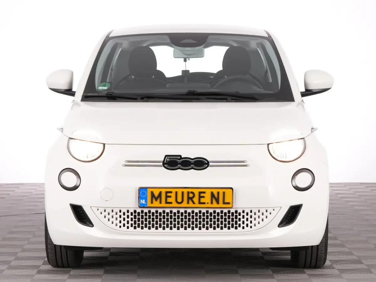 Urban 42 kWh | CARPLAY | AIRCO | SOH: 100% | !