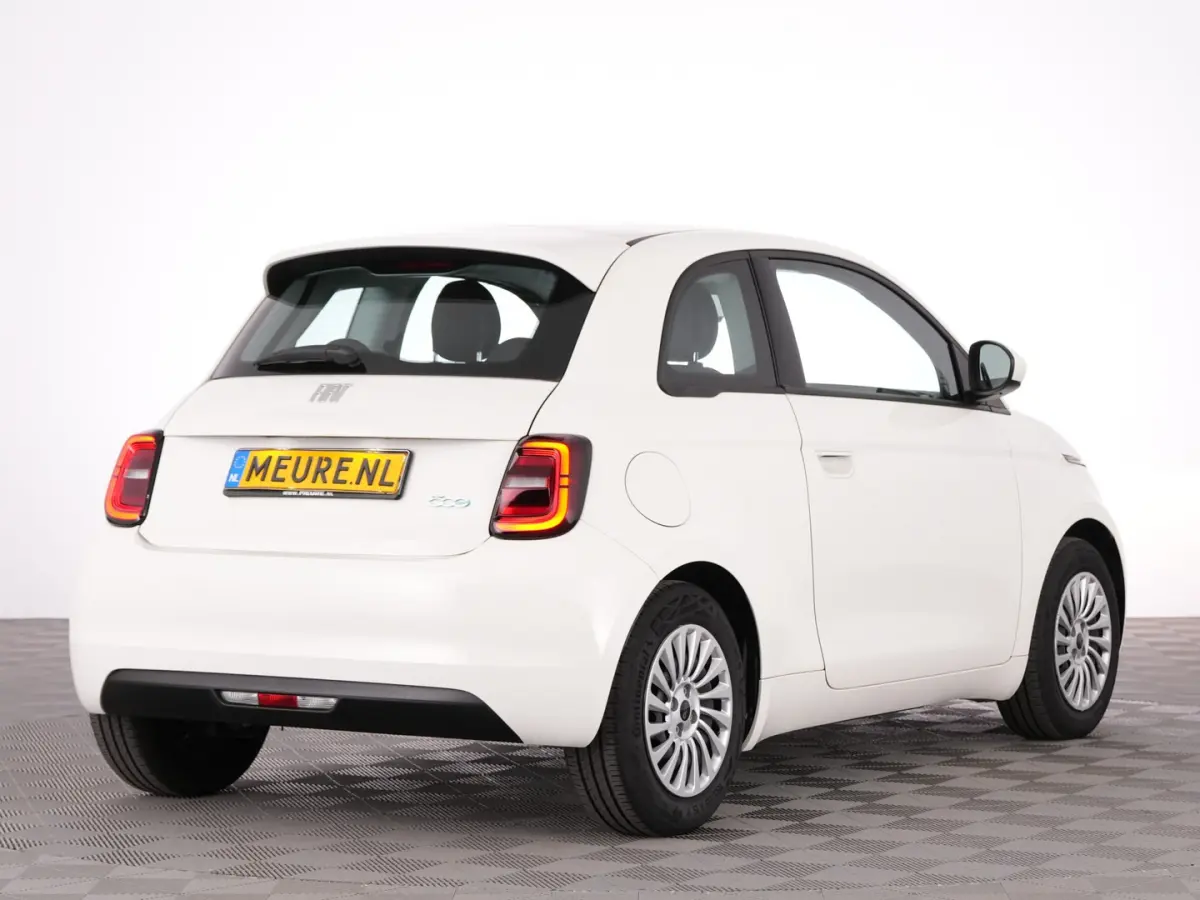 Urban 42 kWh | CARPLAY | AIRCO | SOH: 100% | !
