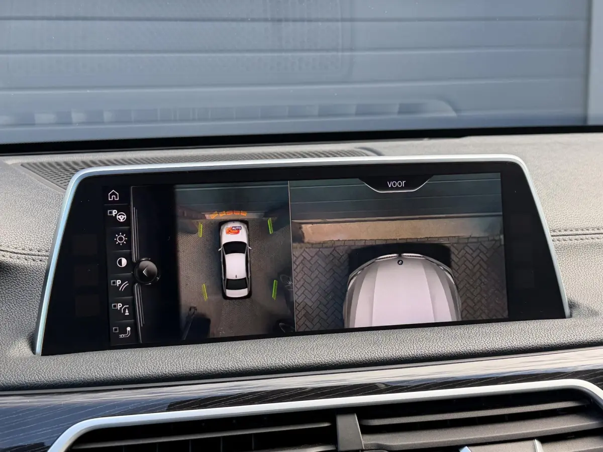 730d High Executive M-Sport | Panoramadak | 360* Camera | Head-Up | Harmon Kardon |