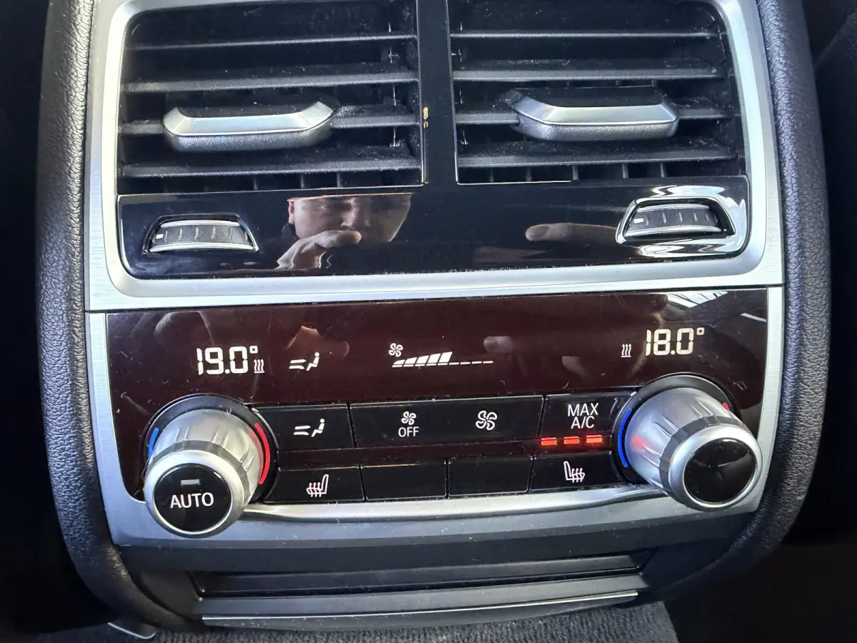 730d High Executive M-Sport | Panoramadak | 360* Camera | Head-Up | Harmon Kardon |
