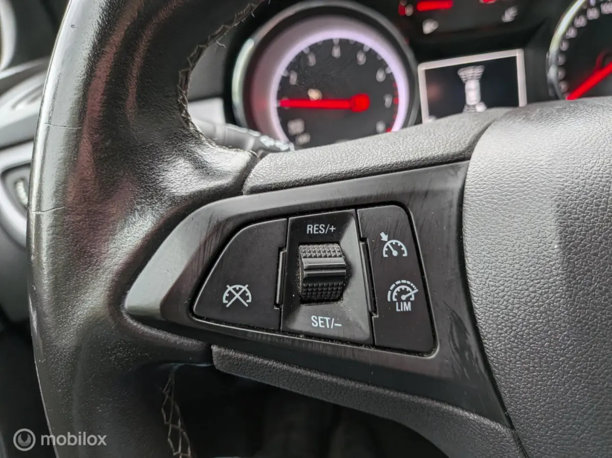 1.0 Carplay+Auto|1e eig.|Deal.onh