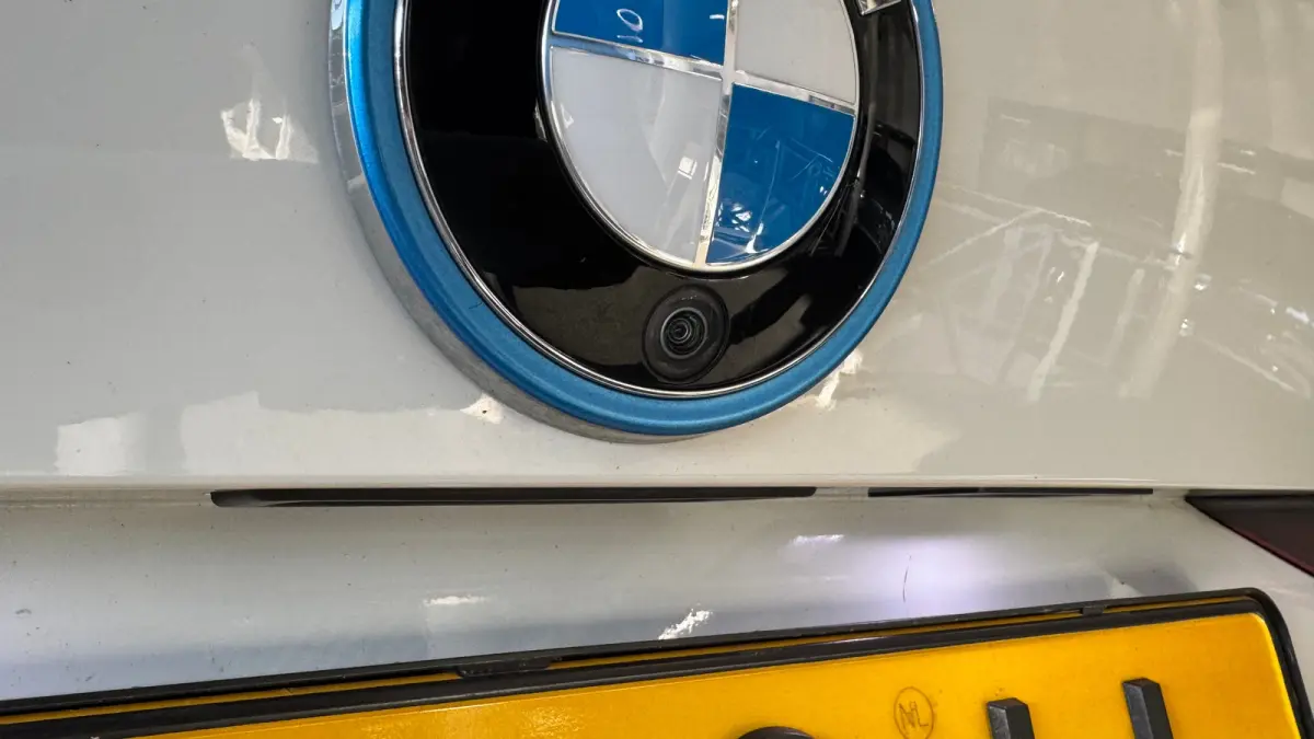 EDRIVE40 84KWH 340PK EXECUTIVE M-SPORT AUTOMAAT SOH 95,61% / NAVI / LEDER / FULL-LED / CLIMA / PDC / 18" LMV / CAMERA / APPLE CARPLAY / KEYLESS / WINTERPAKKET / 1E EIGENAAR / ORG. NL. !!