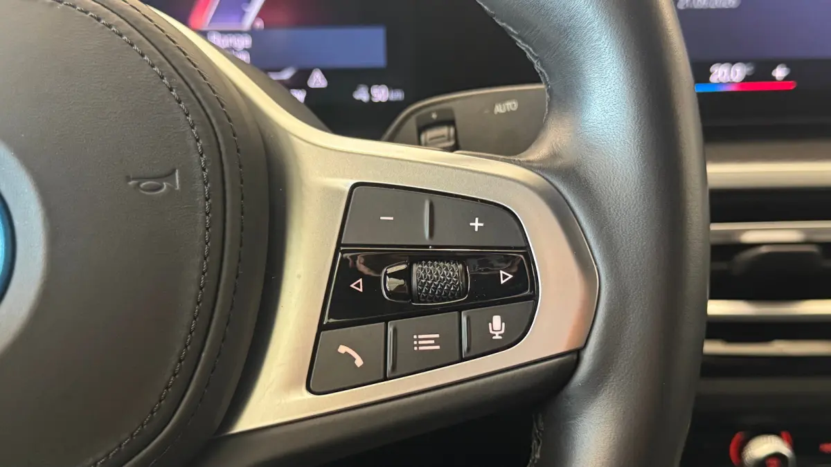 EDRIVE40 84KWH 340PK EXECUTIVE M-SPORT AUTOMAAT SOH 95,61% / NAVI / LEDER / FULL-LED / CLIMA / PDC / 18" LMV / CAMERA / APPLE CARPLAY / KEYLESS / WINTERPAKKET / 1E EIGENAAR / ORG. NL. !!