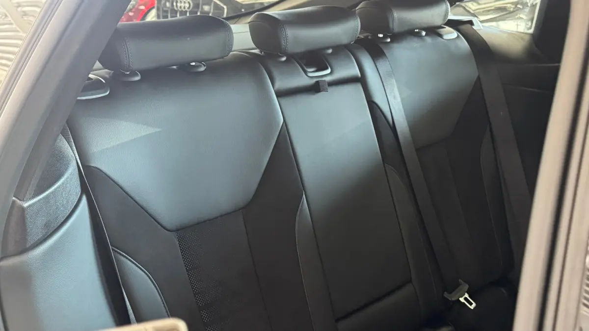 EDRIVE40 84KWH 340PK EXECUTIVE M-SPORT AUTOMAAT SOH 95,61% / NAVI / LEDER / FULL-LED / CLIMA / PDC / 18" LMV / CAMERA / APPLE CARPLAY / KEYLESS / WINTERPAKKET / 1E EIGENAAR / ORG. NL. !!