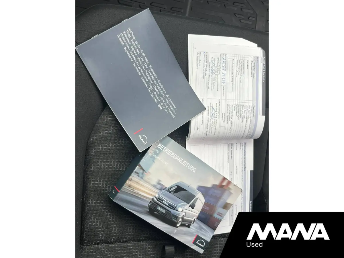 3.180 L3H2 DC • Indium Grey • trekhaak • navi • apple carplay • android auto • camera