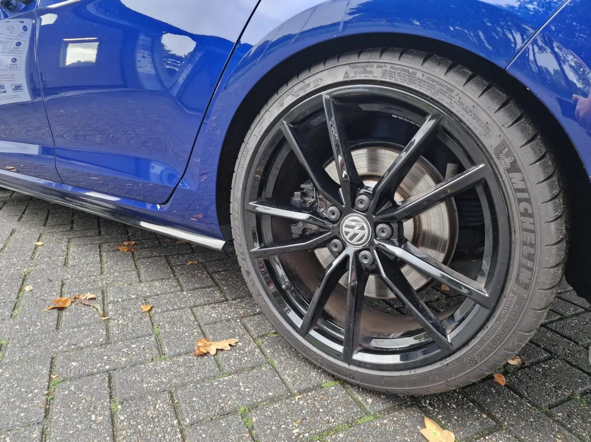 2.0 TSI 4Motion R|Pano|Leder|LED|Akrapovic|Stage2+DSG|R600-intake|
