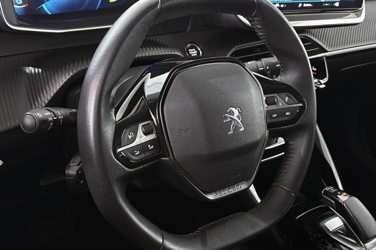 EV Allure Pack 50 kWh Stoelverwarming Keyless Camera Apple CarPlay